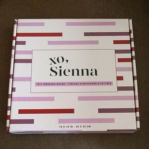 NWT Xo, Sienna felt message board